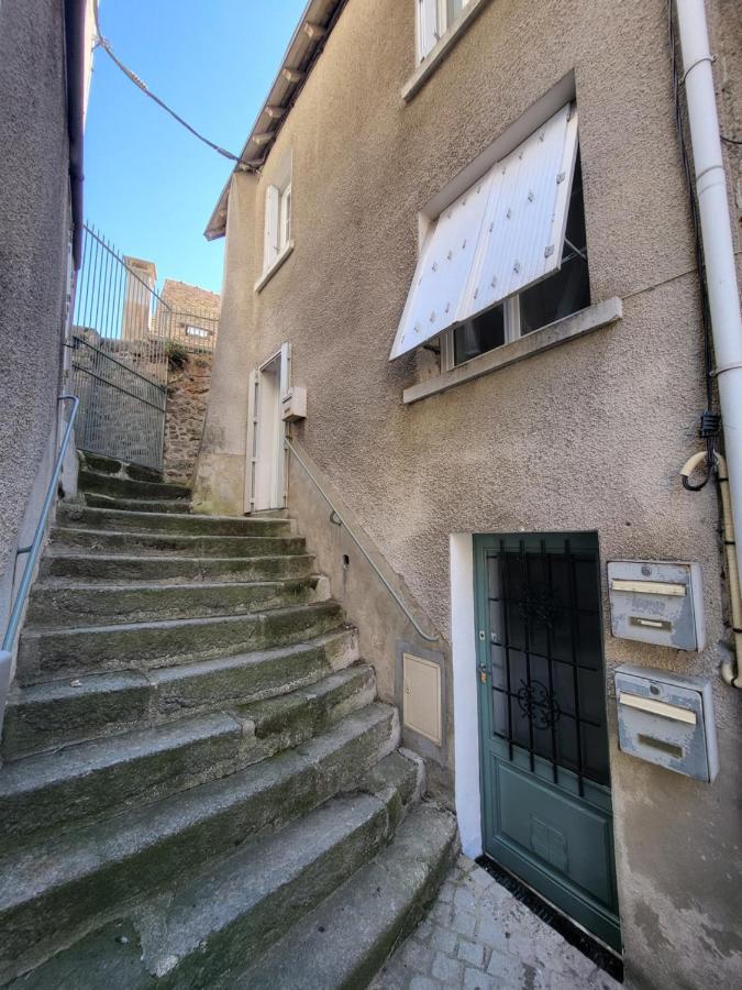 Superbe Appartement T2 Centre Historique La Souterraine Εξωτερικό φωτογραφία