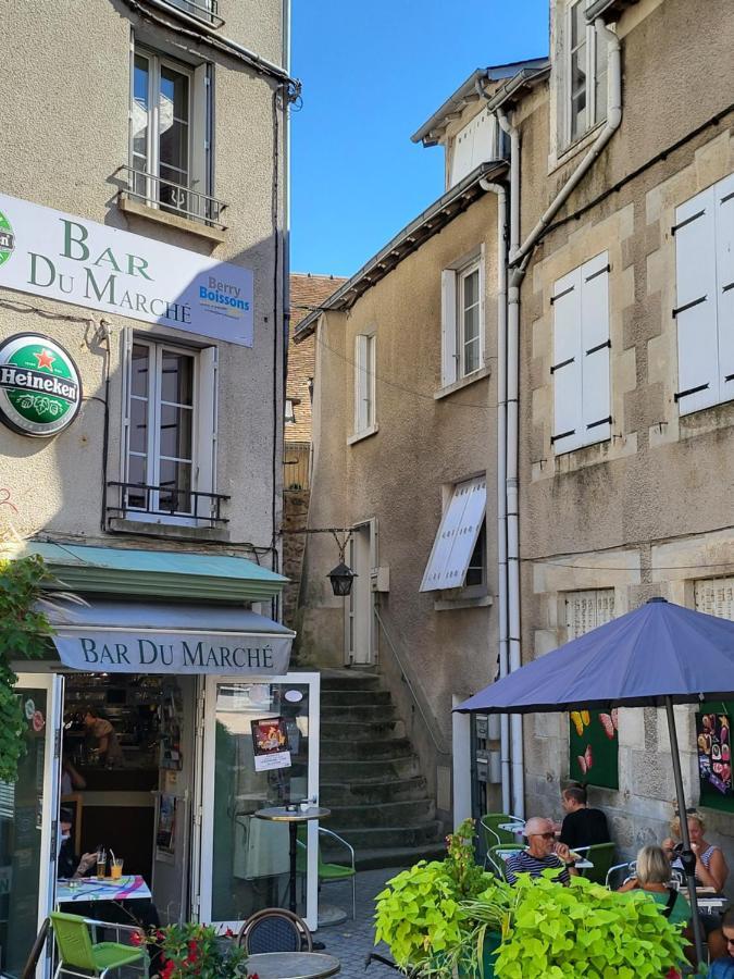 Superbe Appartement T2 Centre Historique La Souterraine Εξωτερικό φωτογραφία